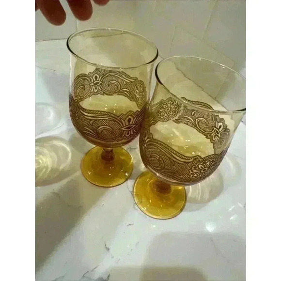 4 Vintage Libbey Americana Amber Stemmed Wine Glasses Goblets Embossed 8 Oz. - Picture 11 of 14